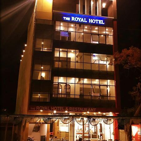 The Royal Hotel Chhatarpur Exterior foto